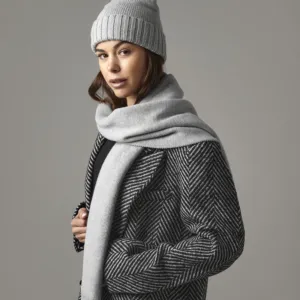 Knitted scarf and beanie gift set