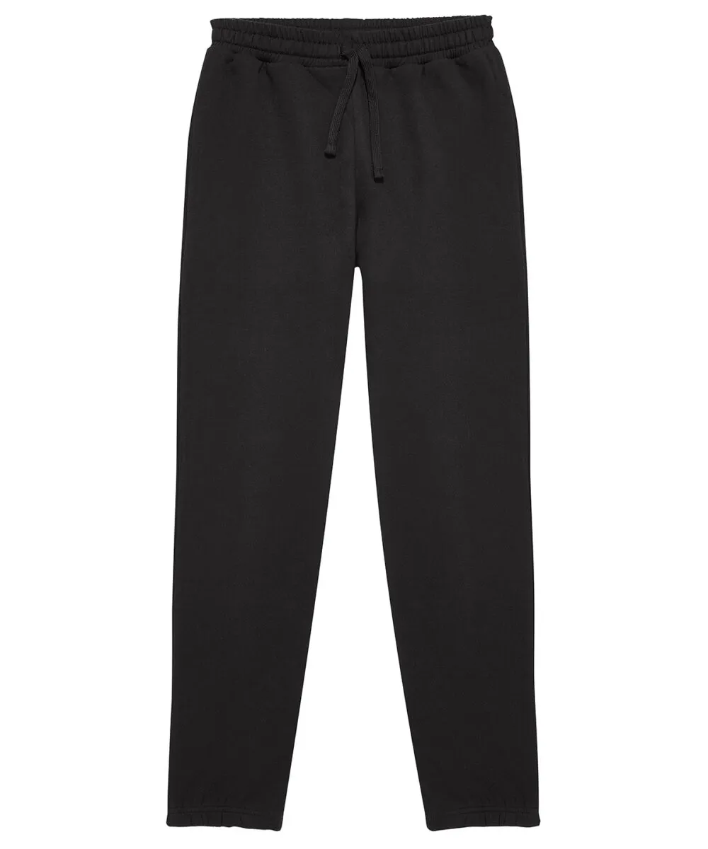 B&C ID.000 sweatpants in Black