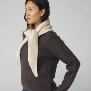 Knitted triangle scarf