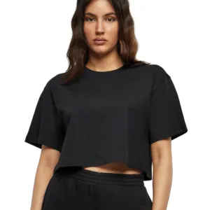 Women’s short oversized tee