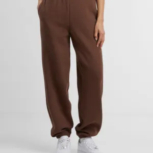 Women’s fluffy sweatpants