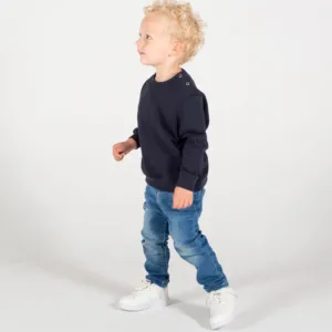 Crew neck sweatshirt with shoulder poppers