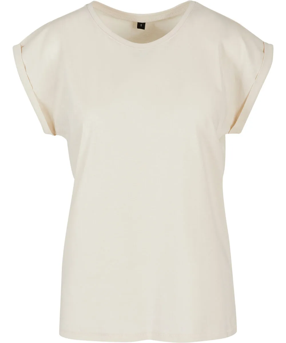Women’s regular extended shoulder tee in Sand
