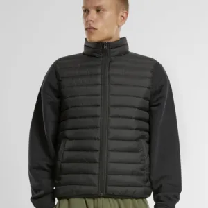 Light puffer vest