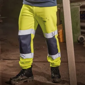 High-visibility jogger