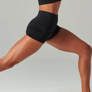 Women's seamless shorts