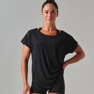 Scoop neck T